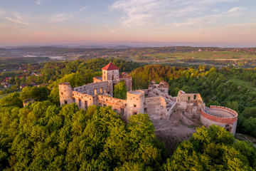 Obraz premium Tenczyn castle at the sunrise aerial view