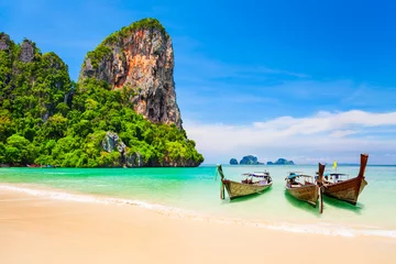 Crédence en verre imprimé Railay Beach, Krabi, Thaïlande Plage d& 39 eau claire en Thaïlande