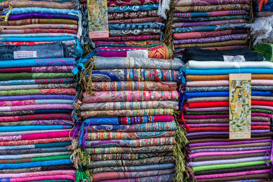 Israel, Tel Aviv-Yafo, shuk hapishpeshim flea market