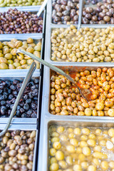 Israel, Tel Aviv-Yafo, olives at shuk Levinsky market
