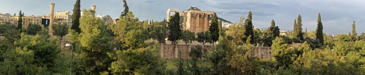 Fototapeta premium Temple of Olympian Zeus, Athens