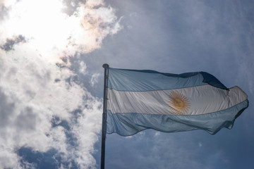 bandera argentina cielo viento emblema patrio patria cielo