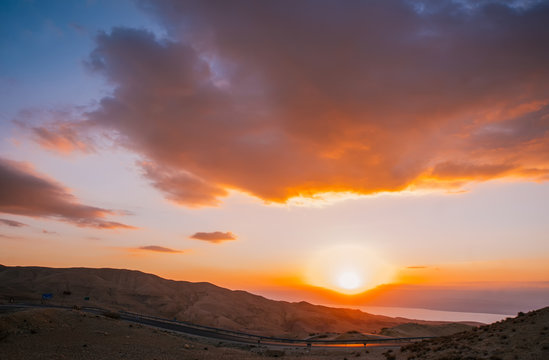 Highway in Wadi Rum on sunset, Jordan. © Irina84