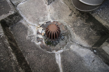 屋上の排水溝の防水工事
