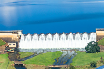 Flying Photo Dam Wall Water Flowing
