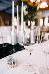 Close up picture of empty glasses in restaurant