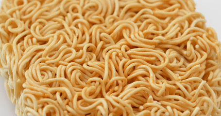 Dry instant noodles