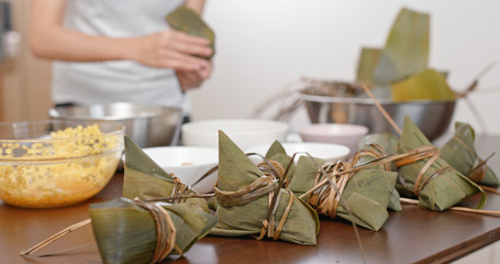 Making of rice dumpling at home