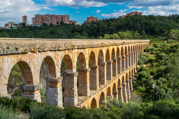 Obraz premium Rzymski akwedukt Ponte del Diable