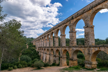 Obraz premium Roman aqueduct Ponte del Diable