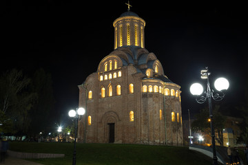 Fototapeta na wymiar Pyatnitskaya Church at night. Chernihiv city. Ukraine.