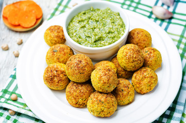 chickpeas carrots cilantro bites with pesto sauce