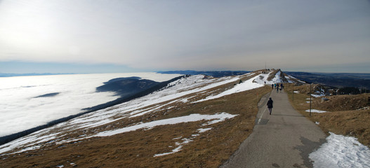 Chasseral, mer de brouillard