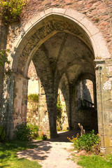 Fototapeta na wymiar Ruinen von Abbaye Maritime de Beauport