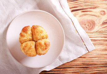 Four leaf clover roll with spices