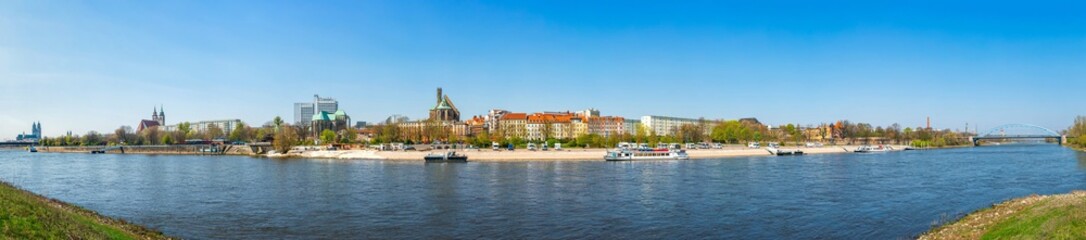 Naklejka na ściany i meble Magdeburg - Panorama