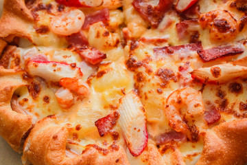 Hawaiian Pizza very yummy.