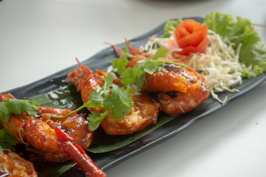 Shrimp with tamarind sauce - Image
