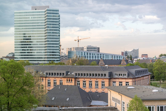 รูปภาพHaftanstalt เลือกดูภาพถ่ายสต็อก เวกเตอร์ และวิดีโอ292 Adobe Stock