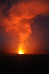 Fototapeta na wymiar Halema'umu'u Crater Fire