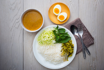 rice noodle with egg