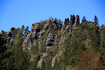 Fototapeta na wymiar Nonnenfelsen im Zittauer Gebirge bei Jonsdorf