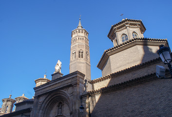 Fototapeta premium Zaragoza beautiful city in Aragon, Spain