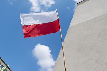Polska flaga. Polskie barwy narodowe.