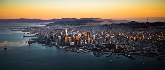 Rolgordijnen San Francisco Downtown Skyline Aerial View at Sunset, California, CA © heyengel