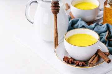 Obraz na płótnie Canvas Golden turmeric milk