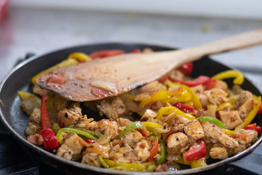 Cooking process of quesadilla materials