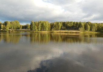 Fototapeta na wymiar lake inside yuri gagarin park at chelyabinsk russia