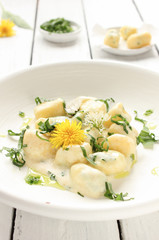 Bärlauchgnocchi Bärlauch Wildkräuter Kartoffelknödel Knödel Sahnesauce