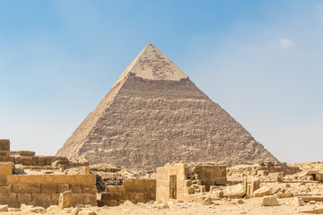 Fototapeta na wymiar The ancient Egyptian Pyramid of Khafre in Cairo, Egypt