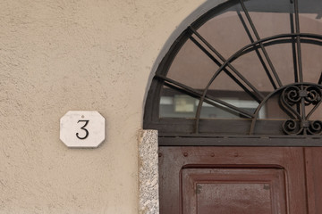 3 numero civico casa, simbolo