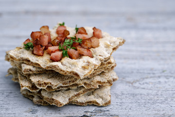 Crispbread with Bacon Bits