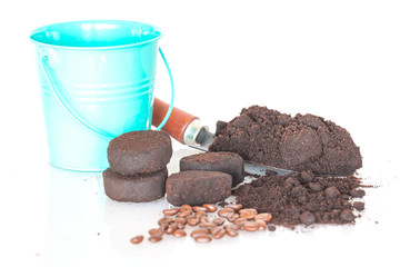 Coffee ground, Coffee residue is applied to the tree and is a natural fertilizer
