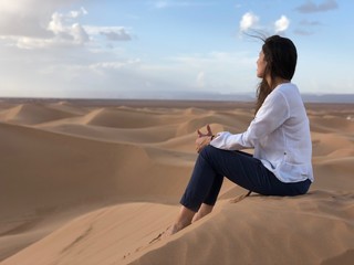 Fototapeta na wymiar De la mer au désert marocain