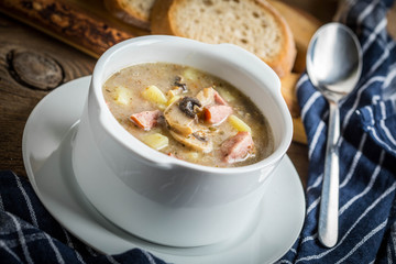 The sour soup made of rye flour.