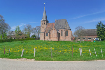 Fototapeta na wymiar Church in the village of Persingen