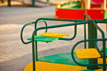 Circular rotational swing on the playground