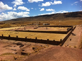 Fototapeta na wymiar Site archéologique de Tiwanaku, Bolivie