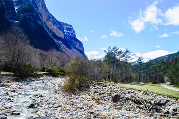 Viaje al Parque natural de Ordesa España