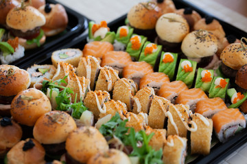Party food tray
