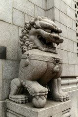 Lion statues in front of a building in Hong Kong Victoria Island
