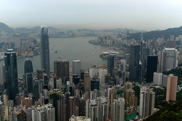 Fototapeta premium Hong Kong: View to Victoria Island from Victoria Peak
