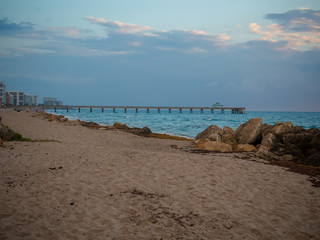 Fototapeta na wymiar Beach Pier