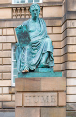 Fototapeta premium David Hume statue on Royal Mile Statue Edinburgh Scotland