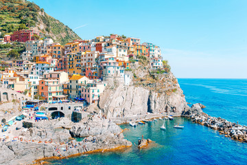 Fototapeta na wymiar Amazing view of the beautiful village of Manarola in the Cinque Terre Reserve. Liguria region of Italy.