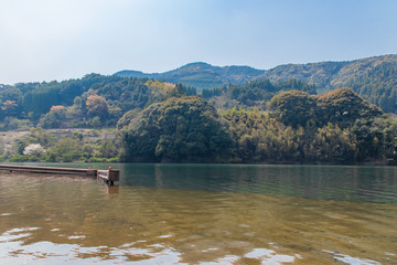 水没したガードレールと廃道　Flooded guardrail and Abandoned road　横竹ダム　佐賀県嬉野市